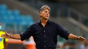 Renato gaucho, head coach of gremio, reacts during a round of sixteen second leg match between libertad and gremio at estadio defensores del chaco on. Torcedores Elegem Renato Gaucho Como Substituto De Tite