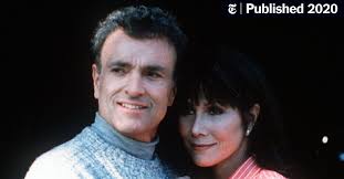 Kevin Dobson, 'Kojak' and 'Knots Landing' Actor, Dies at 77