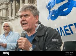 Andrew burgin hi-res stock photography and images