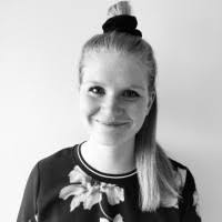 9 "Laura Munk" profiles