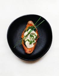 Les Ingredients Pour 4 Personnes 2 Patates Douces 1 Boite D Haricots Blancs 400 G 1 Brocoli 3 Gouss Cuisiner Patate Douce Recette Patate Douce Recette Patate