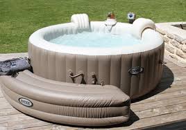 A Gagner 1 Jacuzzi Pure Spa D Intex De 552 2 Sets Bateau 2 Piscines Gonflables Intex Et M Spa Gonflable Intex Spa Gonflable Jacuzzi Exterieur Gonflable