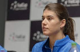 Ion alexandru ţiriac şi jucătoarea de tenis sorana cîrstea ar forma un cuplu, scrie tabloidul click. Sorana Cirstea CriticatÄƒ De Fani DupÄƒ O Postare In Care Il SusÈ›ine Pe Ion È›iriac