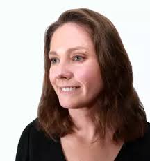 Julie Hufnagel Covington (2023)