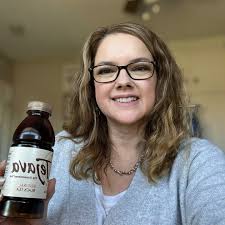 I have given up coffee but still love a kick of caffeine! My go-to go go  drink is Tejava iced tea. I love the natural flavor and appreciate that it  comes unsweetened.