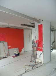 Comment poser un faux plafond. Faux Plafond Suspendu Modele Prix Pose Cote Maison
