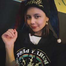 Sandra Ariza (@rockkssand) • Instagram photos and videos