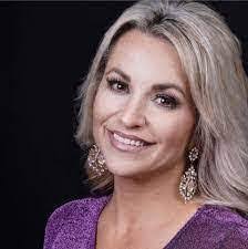 Courtney Chaisson's Instagram, Twitter & Facebook