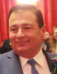 1st steps to national stage