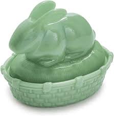 Amazon Com Sur La Table Jadeite Bunny Dish Kitchen Dining In 2020 Bunny Dishes Jadeite Rustic Kitchen Decor