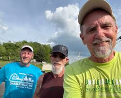 Have a great race today Carlie,Jodi and Gretchen!!!