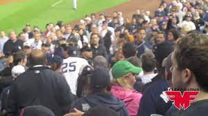 You not on florida anymore!!! Yankee Fans Vs Red Sox Fans In Fight At Game Youtube