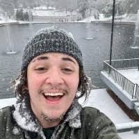 Tyler Brackett's Instagram, Twitter & Facebook