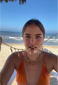 Respuesta a @Nahomi Guzman La joyería la consiguen en @Blumena y para el  10% de descuento usen mi código ANDY10 ✨✨✨