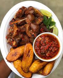 Nofi Noir Fier Sur Instagram Repost By 9jasoulfood Asun And Plantains Tbs African Food Nigerian Food Food