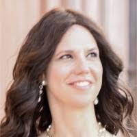 Tamy Lee's Instagram, Twitter & Facebook