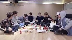 방찬, 김우진, 이민호, 서창빈, 황현진, 한지성, 필릭스, 김승민, 양정인은 가장 완전한 조합으로 평가받은 9인 체제를 지켜내며 최종 멤버를 확정 지었다. Vanilla Skids Ø§Ù„Ø¬Ø²Ø§Ø¦Ø± Vlip Lv