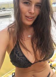 Beautiful ebony virgin gets soles sucked. Pin On Busty Amateur