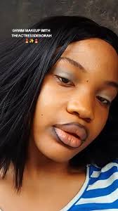 Model Deborah Suu Kyi