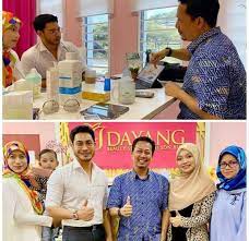 Prof muhaya merupakan seorang pakar mata di pusat mata dan lasik prof muhaya. Skin Care Dan Kosmetik Korea Murah Berkualiti Halal Dan Lulus Kkm Dr Tengku Asmadi Prof Muhaya Dr Fadzilah Kamsah Para Motivator Selebriti Para Ustaz Join Atomy