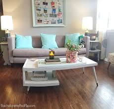 Browse living room decorating ideas and furniture layouts. 9 Best Living Room Flooring Ideas And Designs For 2021