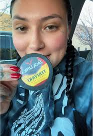 How to Eat Jerry Chew