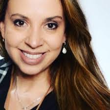 Ellen Downie's Instagram, Twitter & Facebook