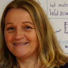 Spiritual medium Mandy Paul (@mandsmystic) • Facebook