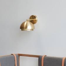 Applique Murale En Metal Coloris Laiton Hubsch Decoclico Applique Murale Parement Mural Luminaire Applique Murale
