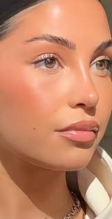 Hi everyone, can you please help me find the right doctor? I have talked to  most of them, and often I hear the same answer that my nose is difficult  and not