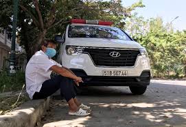 Ông từng là người đi đầu trong phong trào dẹp vỉa hè. Ong Ä'oan Ngá»c Háº£i Chá» Bá»‡nh Nhan Ngheo á»Ÿ Bv Ung BÆ°á»›u Ä'a Náºµng Xa Há»™i Plo