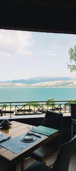 Γαλακτόμικτον, μάρτυς, αἷμα σῆς κάρας, διʼ ἣν ὑδατόμικτον ὁ χριστὸς χέει. Mezedopwleio Naoymidhs Arxikh Selida Flwrina Menoy Times Kritikes Estiatoriwn Facebook