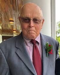 Ed Lantz's Instagram, Twitter & Facebook