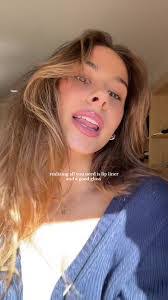 Valerie Lopes's Instagram, Twitter & Facebook