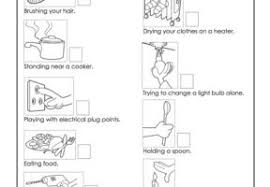Safety Archives E Classroom Kindergarten Worksheets Classroom Kitchen Safety