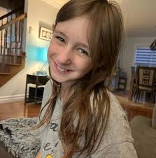 What is the difference between scallions and green onions?