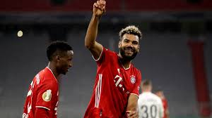This is his non rare gold card. Choupo Moting The Standout Performer Against Duren