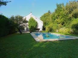 Piscine De Claye Souilly