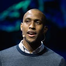 Derek Pierre's Instagram, Twitter & Facebook