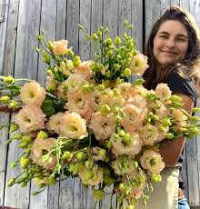 Image result for eustoma lisianthus in vase