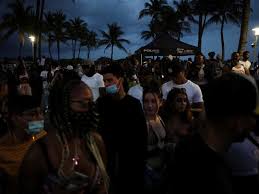 Show us how you #experiencemiamibeach www.miamibeachfl.gov. S4qxa9n48czzum
