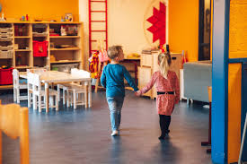 De telefoonnummers van de locaties zijn te vinden op de locatiepagina's. Kinderopvang Boefje Samen Spelend Leren En Samen Opvoeden