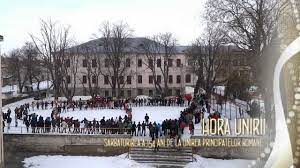 Liceul teoretic mihai eminescu se situeaza in randul liceelor reprezentative ale capitalei, fiind considerata drept o prestigioasa institutie de invatamant preuniversitar. Hora Unirii Colegiul National Mihai Eminescu Iasi Youtube