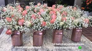 Rose Gold Mason Jar Centerpiece En 2020 Decoration Et Henne