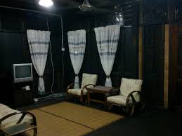 Video kali ini aku tak buat panjang sangat sebab kali ni #deco aku simple sahaja. Ruang Tamu Rumah Kayu Kampung Desainrumahid Com