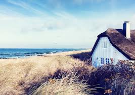 Sand dunes and the scenic beach are located directly behind the hotel. Charlottenhof Ahrenshoop Ahrenshoop Ostsee Ferienhaus Ostsee Urlaub