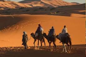 Sebelum rasulullah saw hijrah ke madinah, beberapa kalangan di antara penduduk madinah telah memeluk islam. Membaca Ulang Hijrah Nabi Sebagai Pijakan Permulaan Kalender Hijriah