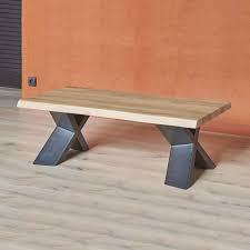 A la recherche d'une nouvelle table basse pour votre salon ? Table Basse Moderne En Chene Massif Et Metal Pieds En X Forest 4 Pieds Com