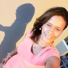 Deborah Phipps's Instagram, Twitter & Facebook