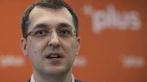 Înainte de a auzi ce spune, și nu spune foarte multe. Vlad Voiculescu CarierÄƒ ExplozivÄƒ Doar Cu Un Liceu DamboviÈ›ean La BazÄƒ Fostul Ministru A Lucrat In Austria Pentru MultinaÈ›ionale De Sute De Miliarde FÄƒrÄƒ SÄƒ AibÄƒ O DiplomÄƒ UniversitarÄƒ B1 Ro